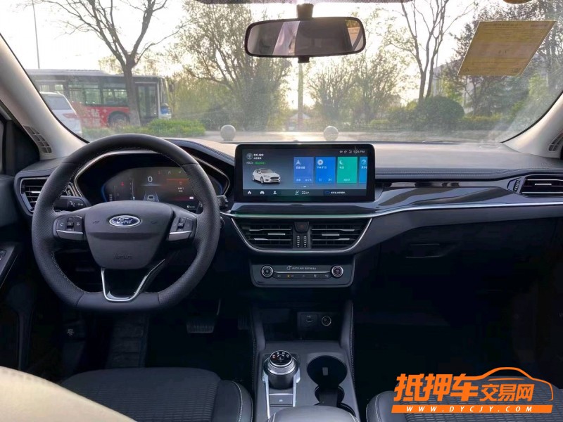 青岛21年福特福克斯4