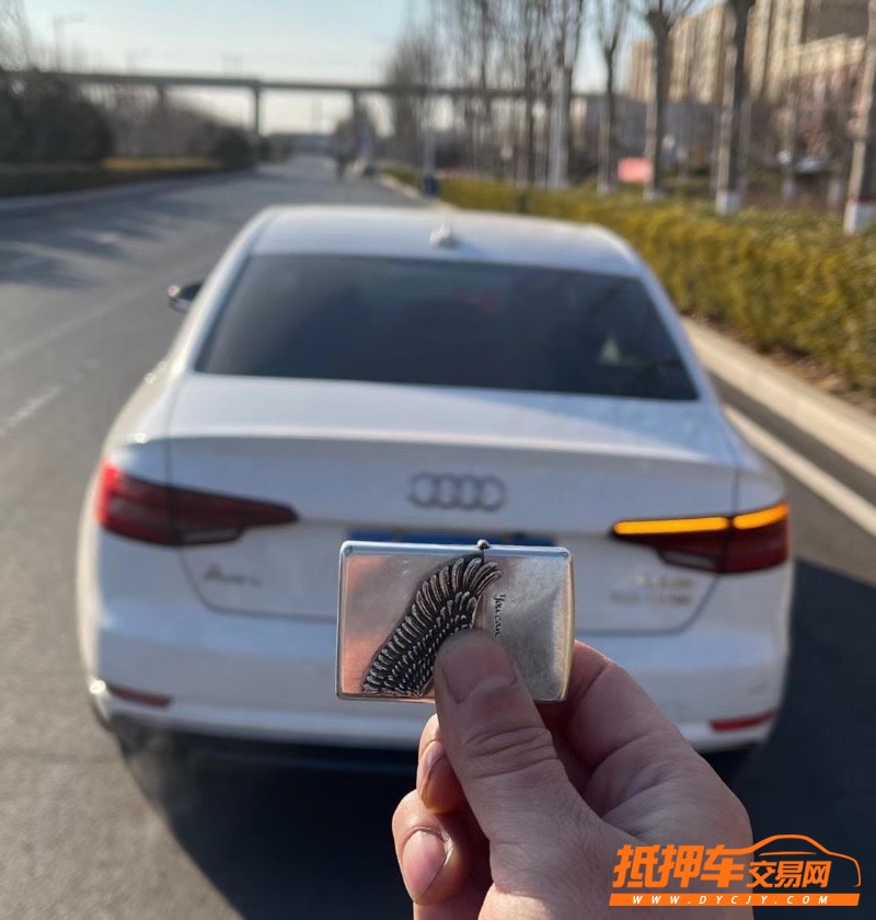 青岛18年奥迪A4L5