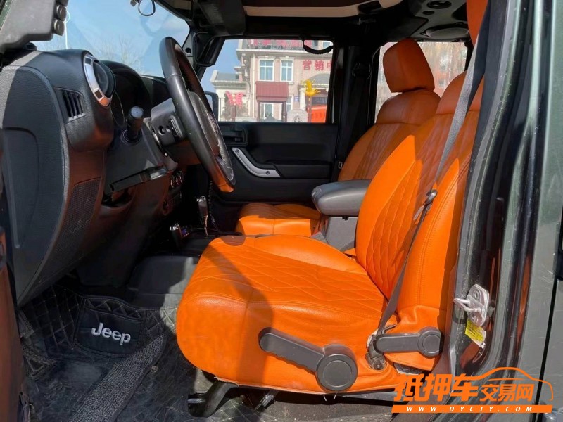 青岛11年Jeep牧马人6