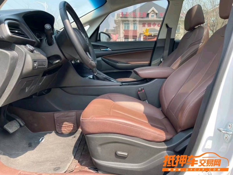 青岛20年别克GL61