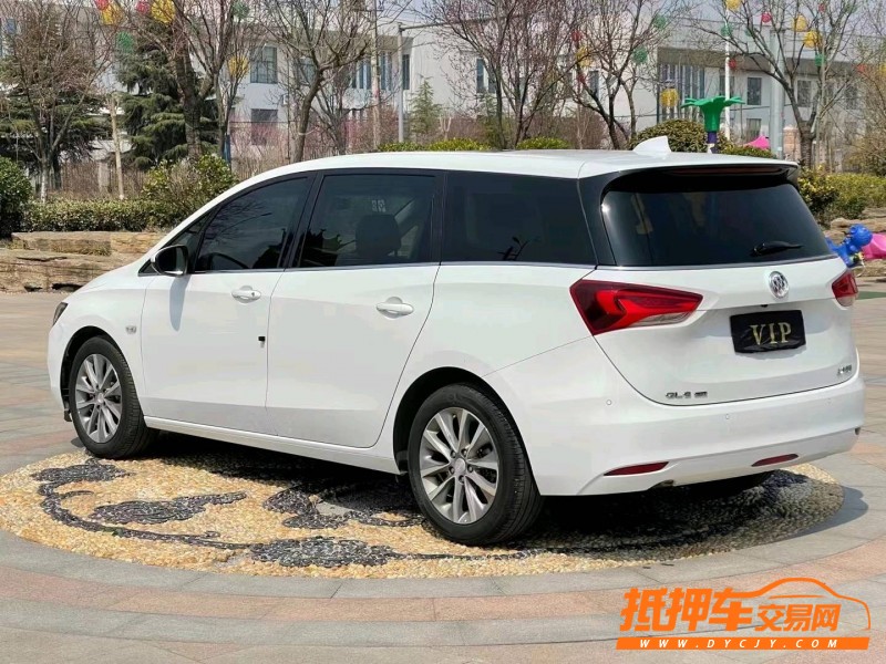 青岛20年别克GL67