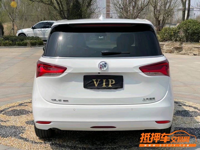 青岛20年别克GL68