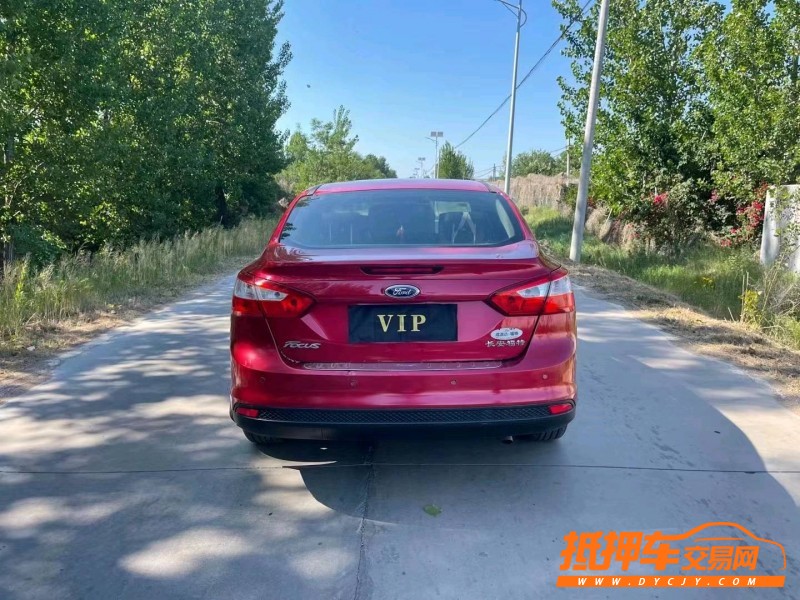 青岛14年福特福克斯9