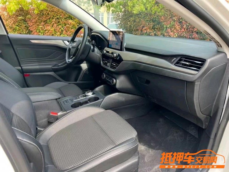 盐城20年福特福克斯4