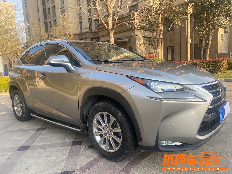 青岛16年雷克萨斯NX2