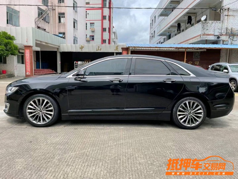 中山18年林肯MKZ3