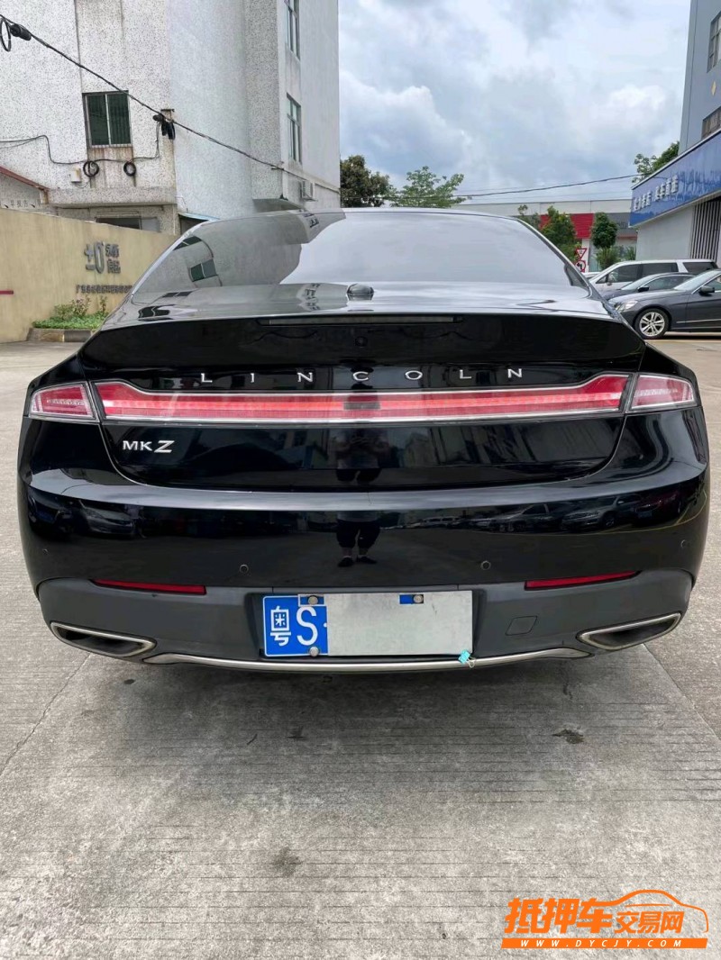 中山18年林肯MKZ4