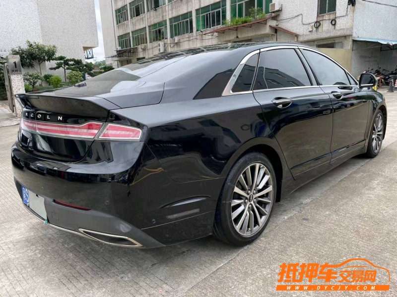 中山18年林肯MKZ5