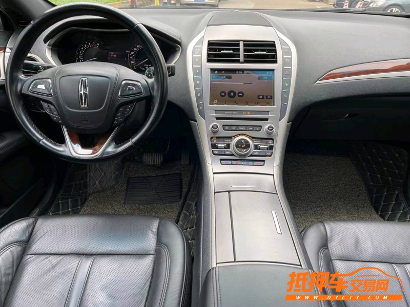 中山18年林肯MKZ8