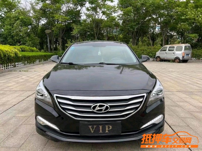 盐城16年现代名图9