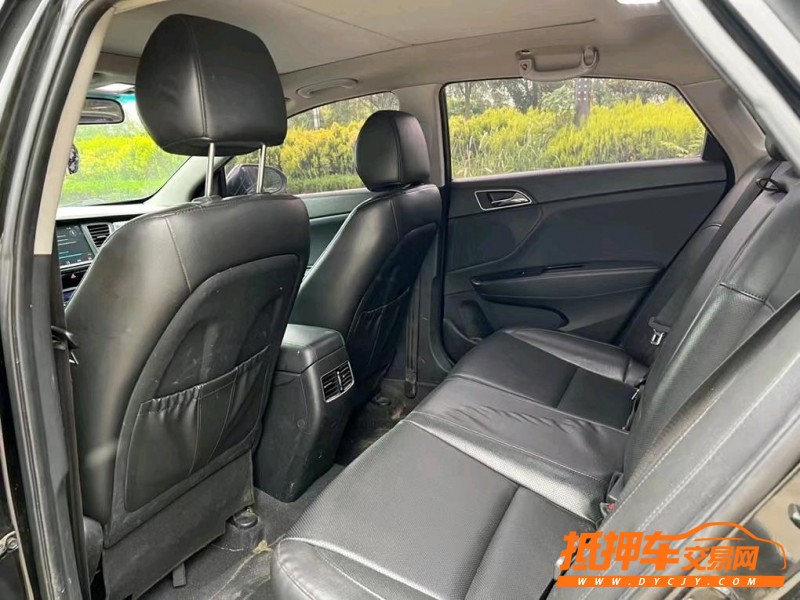 盐城16年现代名图5