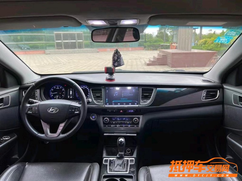 盐城16年现代名图3