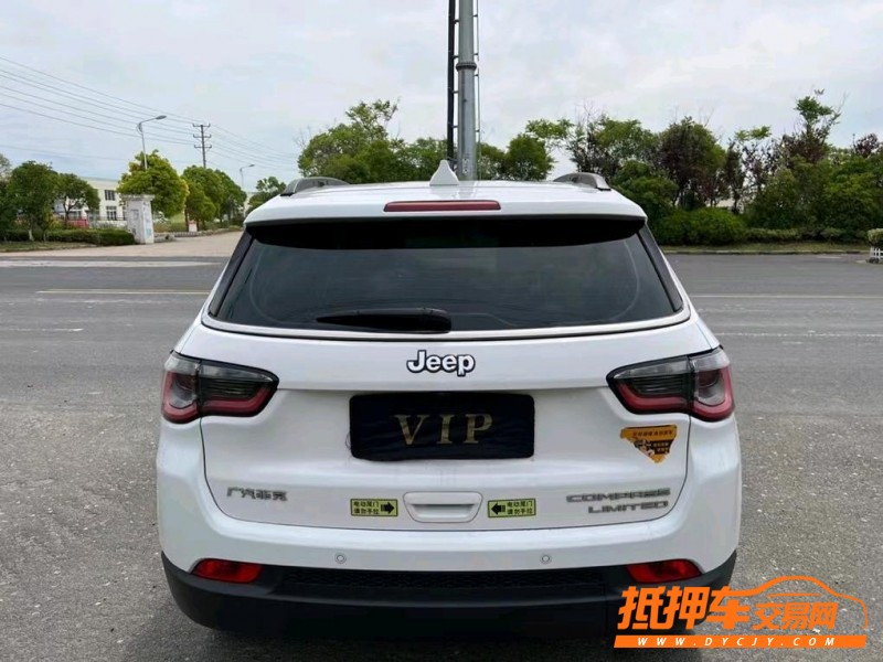 鹽城17年Jeep指南者9