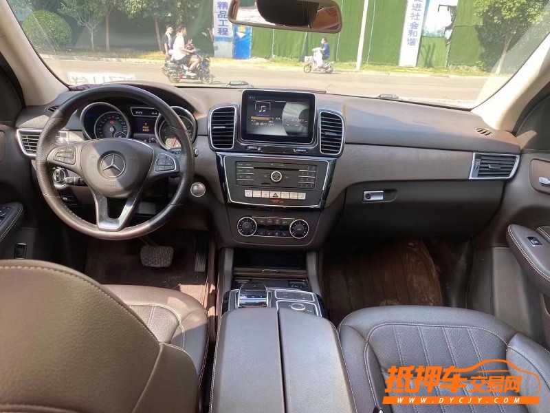 潍坊15年奔驰GLE9