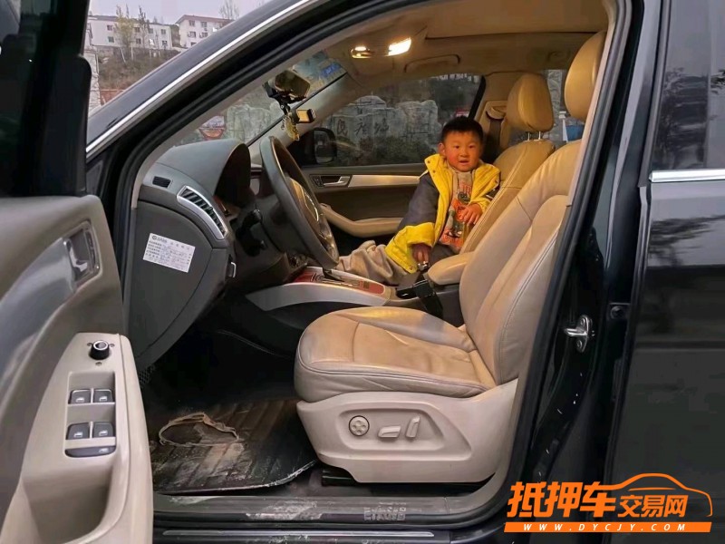 畢節12年奧迪Q55