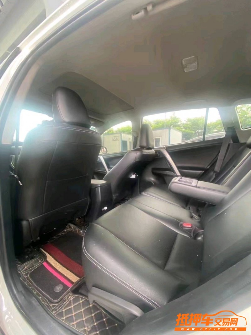 貴陽18年豐田RAV4榮放9