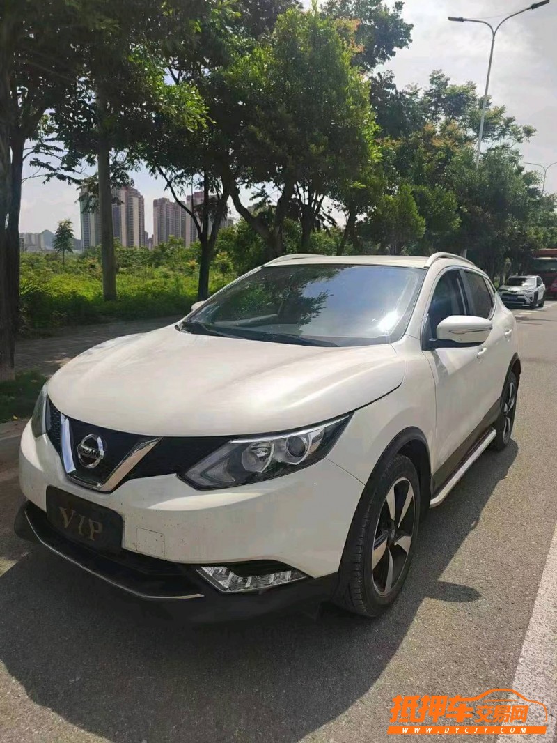 黔西南18年日產逍客3