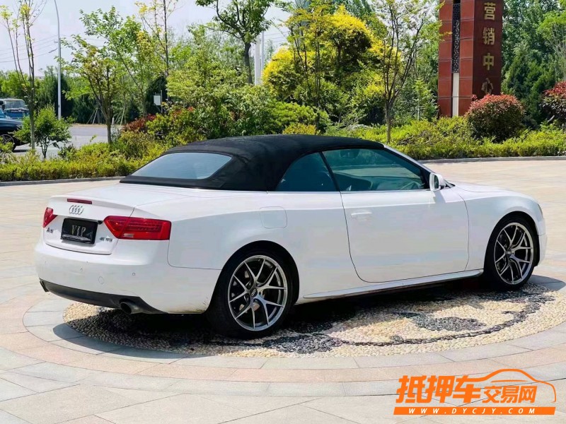 青岛15年奥迪A58