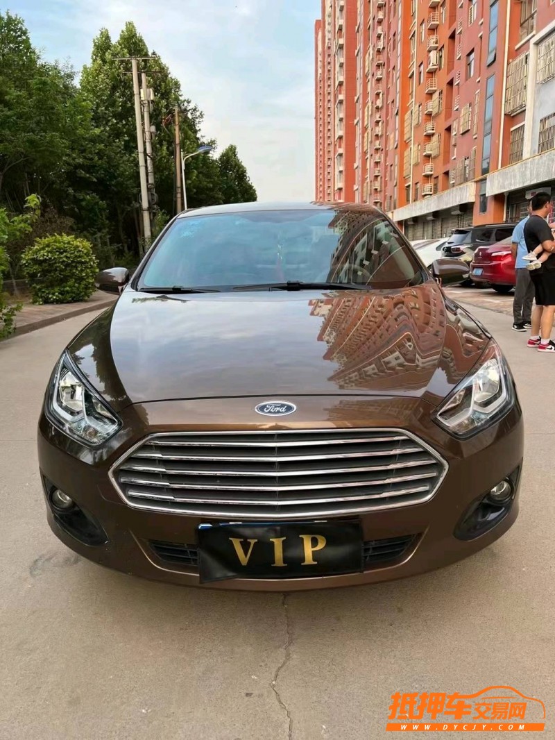 邢台17年福特福睿斯1
