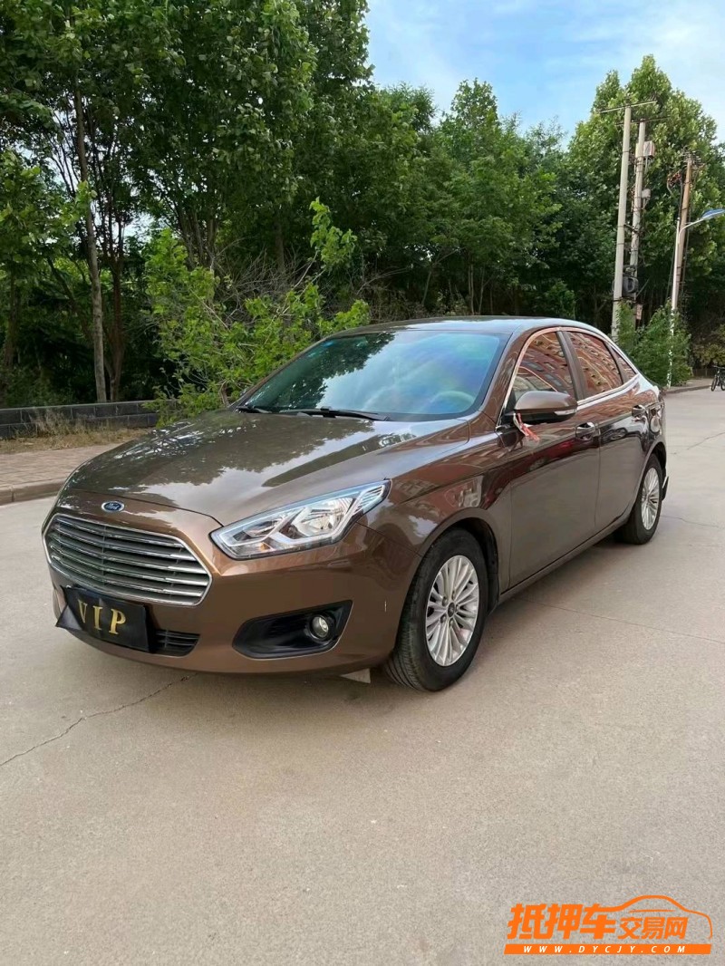 邢台17年福特福睿斯2