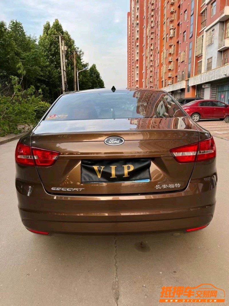 邢台17年福特福睿斯9