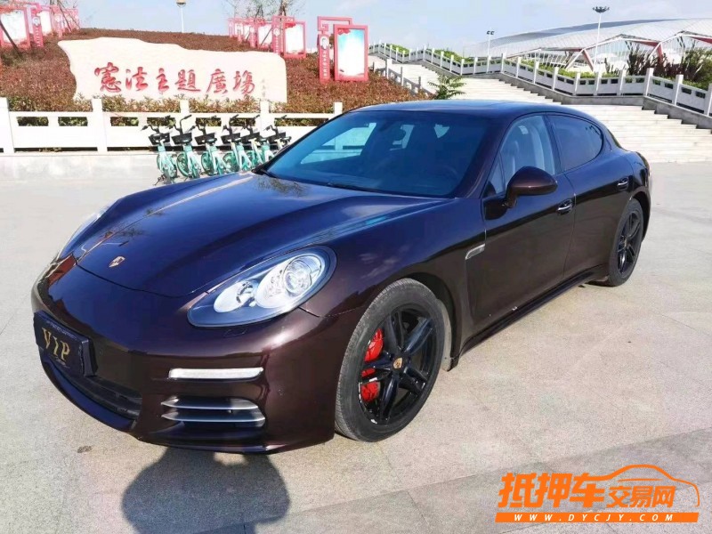 濟寧14年保時捷帕拉梅拉6