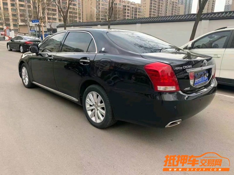 徐州11年丰田皇冠6