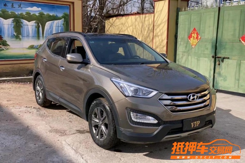 青岛13年现代新胜达2