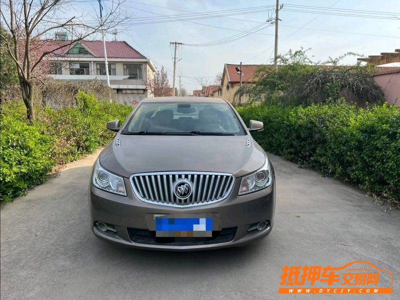 潍坊11年别克君越1