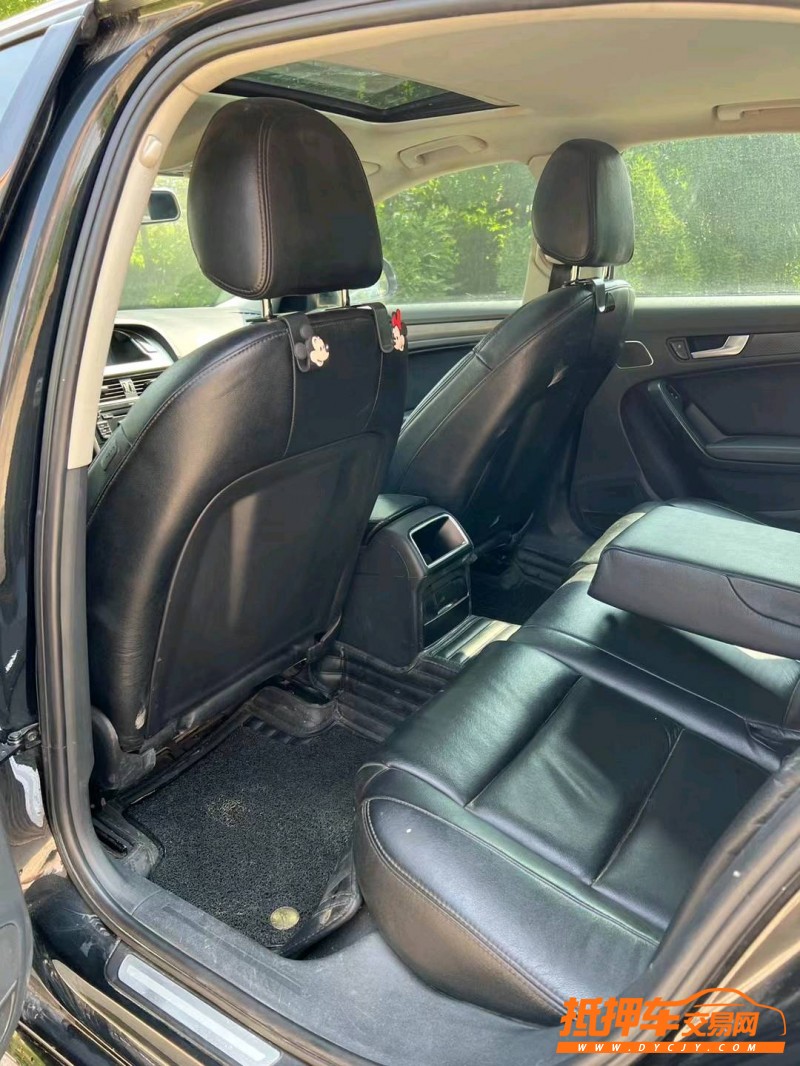 潍坊12年奥迪A4L7