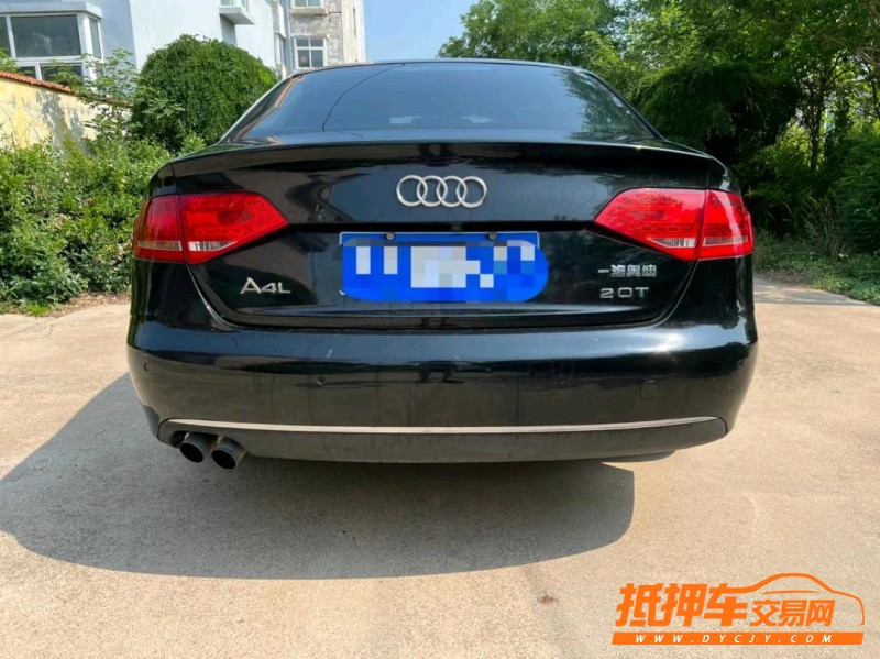 潍坊12年奥迪A4L8