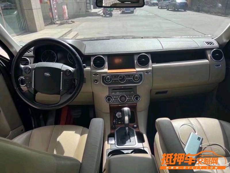 烟台12年路虎发现5