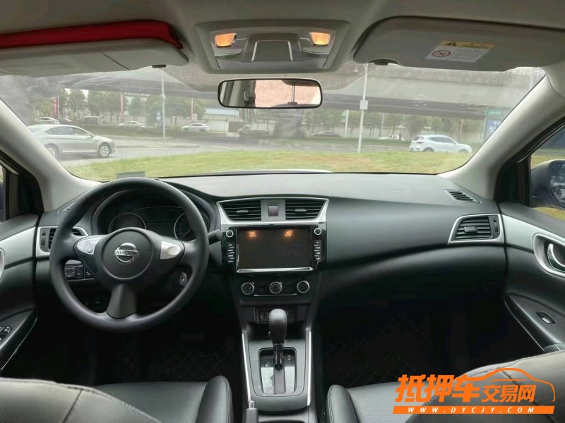 瀘州22年日產軒逸5