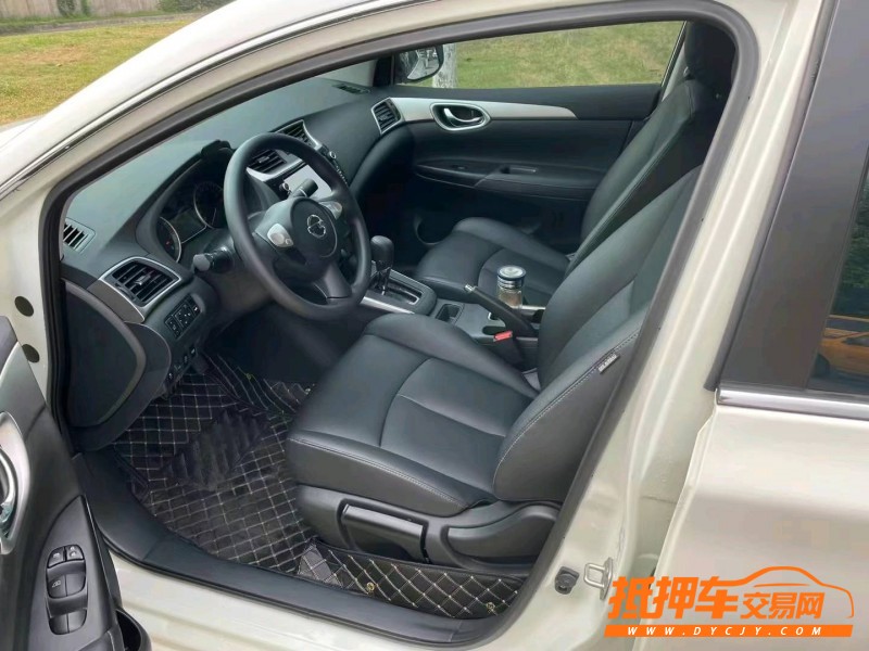 瀘州22年日產軒逸7