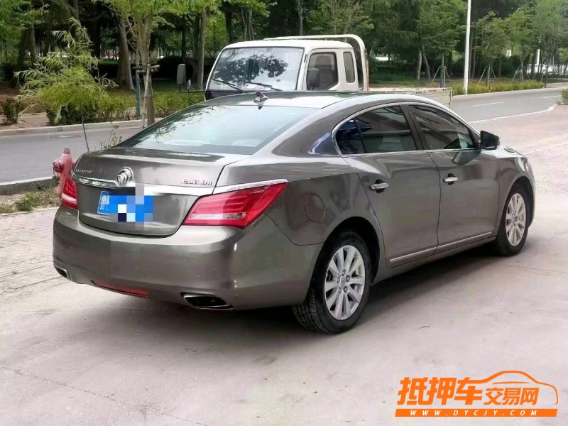 潍坊16年别克君越7