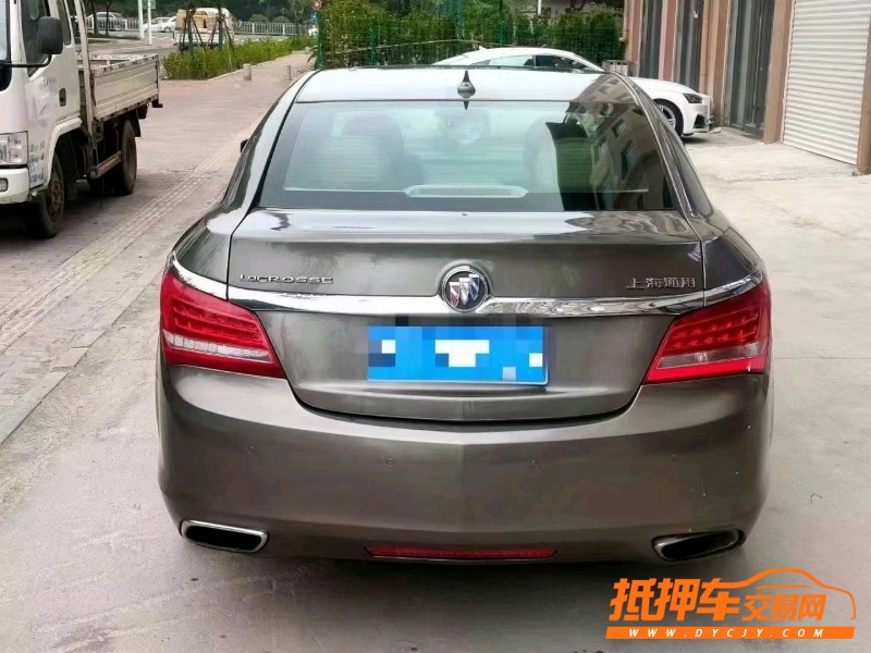 潍坊16年别克君越9