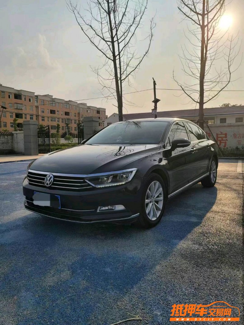 潍坊19年大众迈腾3