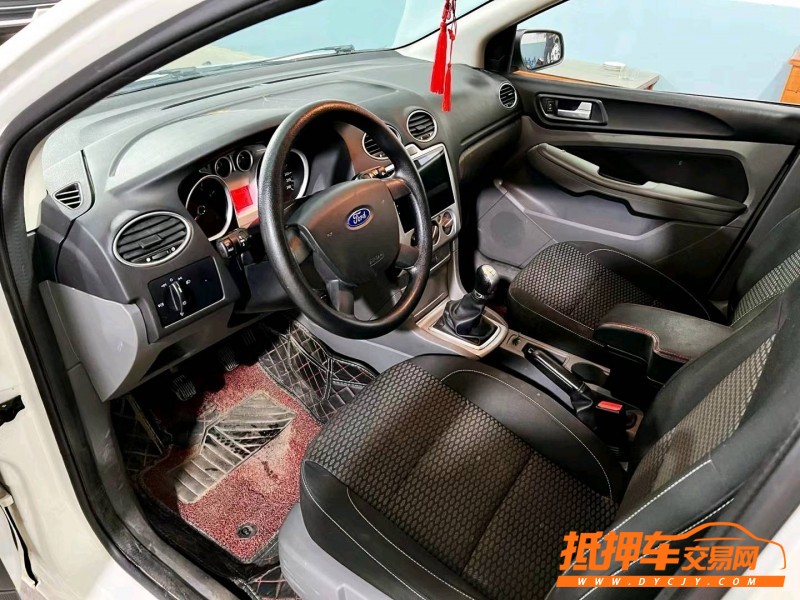 潍坊15年福特福克斯4