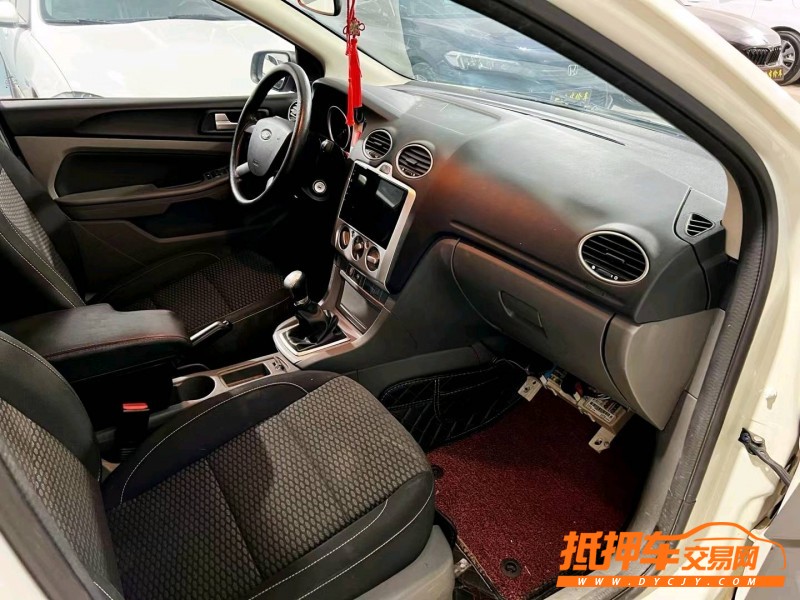 潍坊15年福特福克斯6