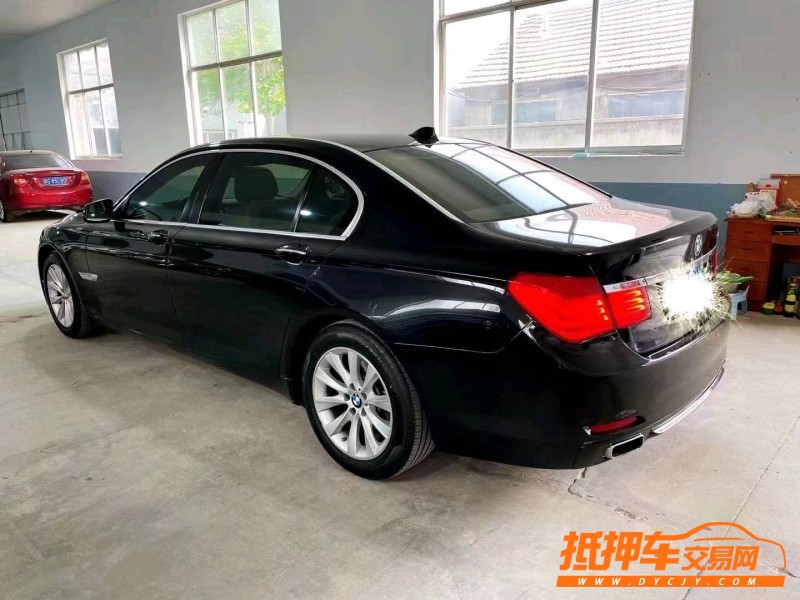 潍坊11年宝马7系3