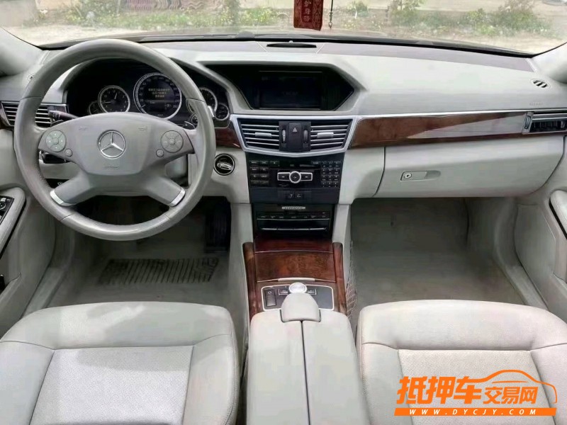 潍坊13年奔驰E6