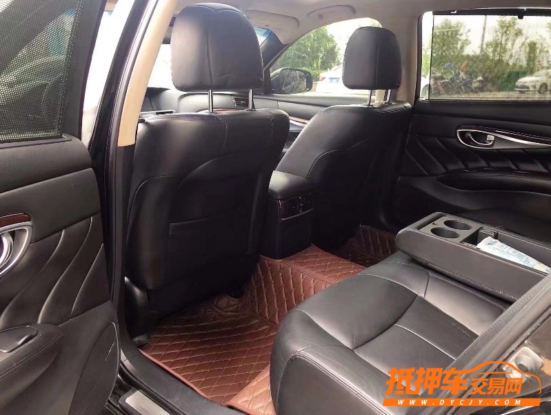 九江18年英菲尼迪Q702