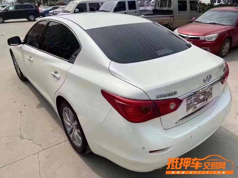 濟寧18年英菲尼迪Q50L9