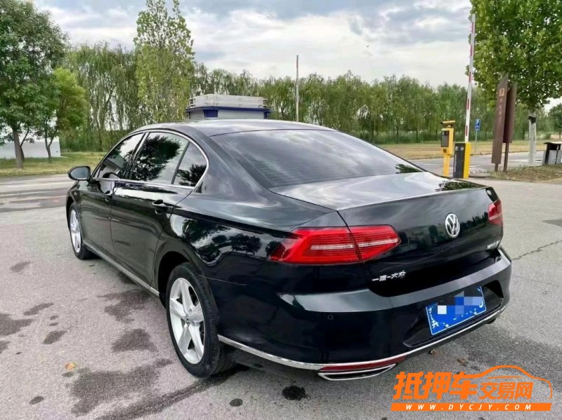 潍坊19年大众迈腾4