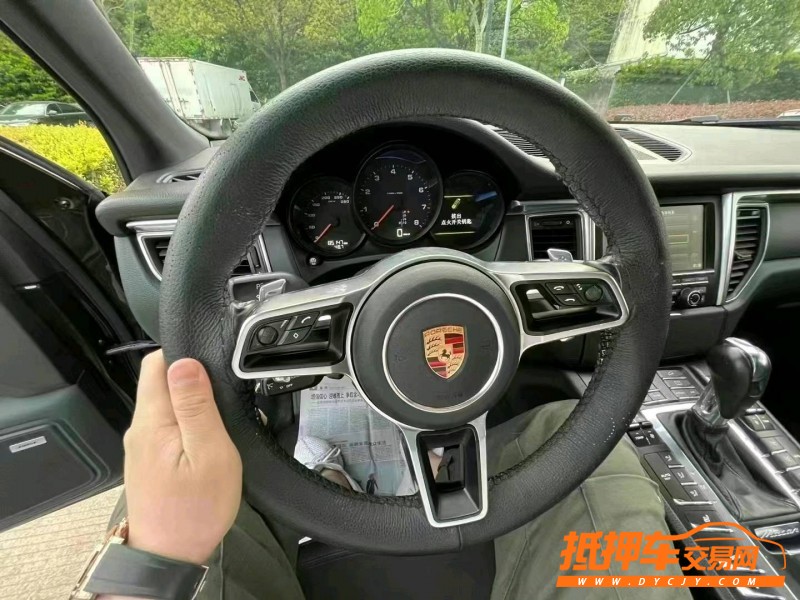 金華14年保時捷Macan4