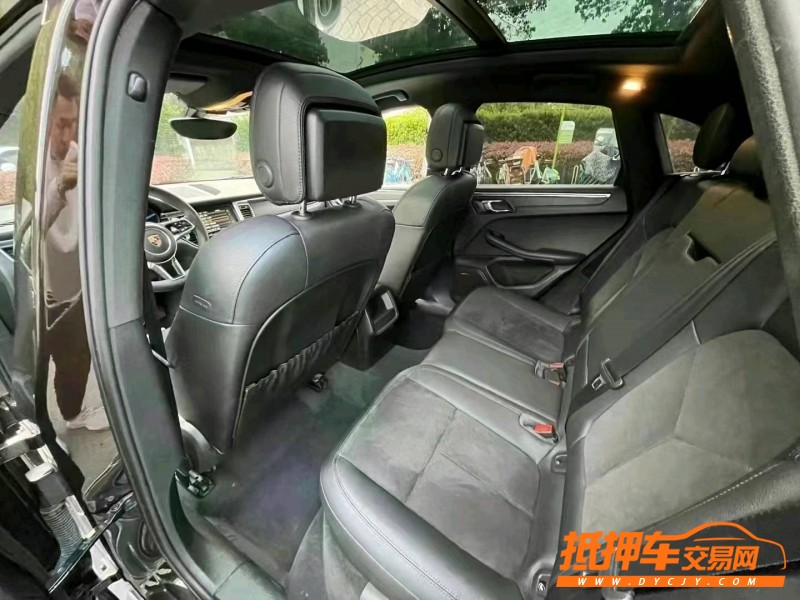 金華14年保時捷Macan5