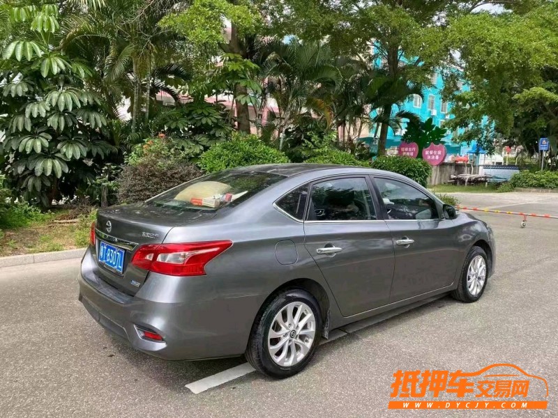 湛江18年日產軒逸3