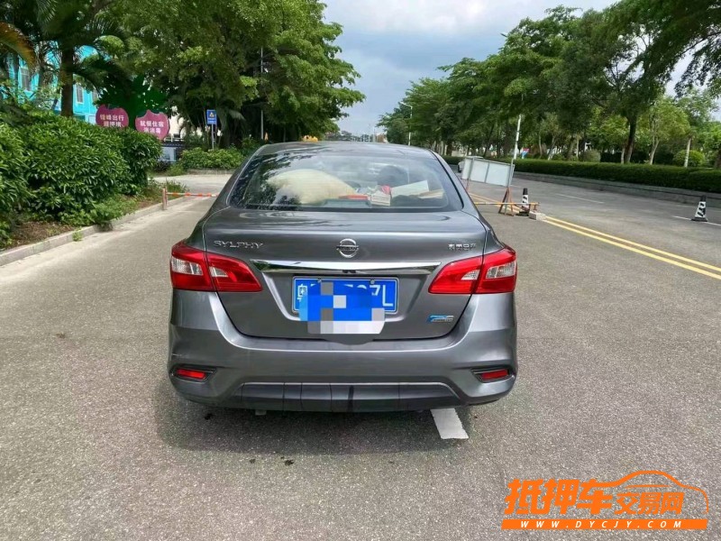 湛江18年日產軒逸4