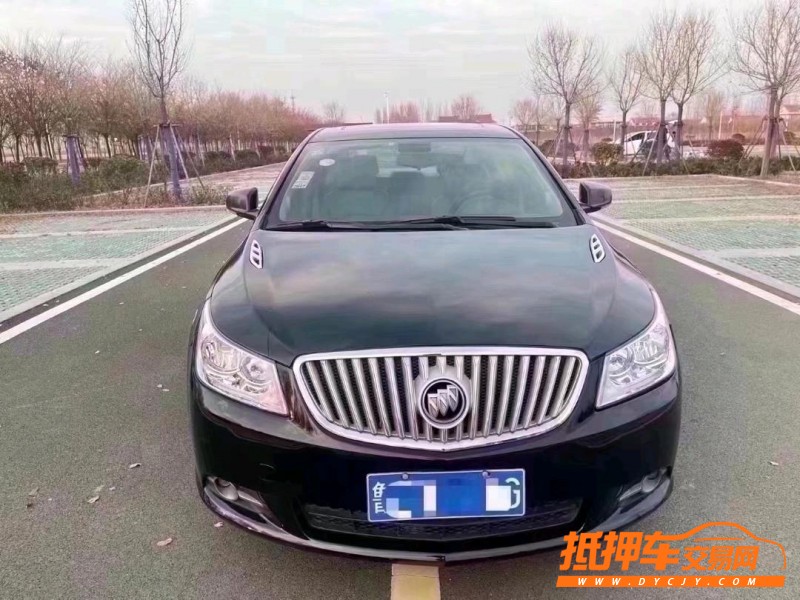 潍坊13年别克君越1