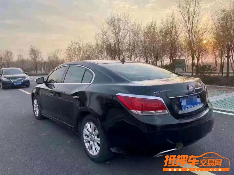 潍坊13年别克君越4